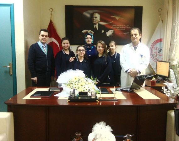 GAZİANTEP OSB ANADOLU TEKNİK LİSESİ’NDEN TIP BAYRAMI NEDENİ İLE ANLAMLI ZİYARET