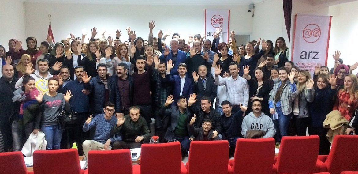 EĞİTİMCİLER İÇİN KOÇLUK BECERİLERİ SEMİNERİ DÜZENLENDİ.